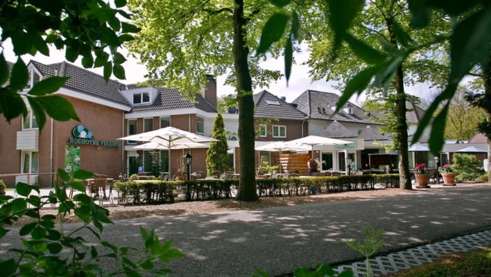 Boshotel_groot
